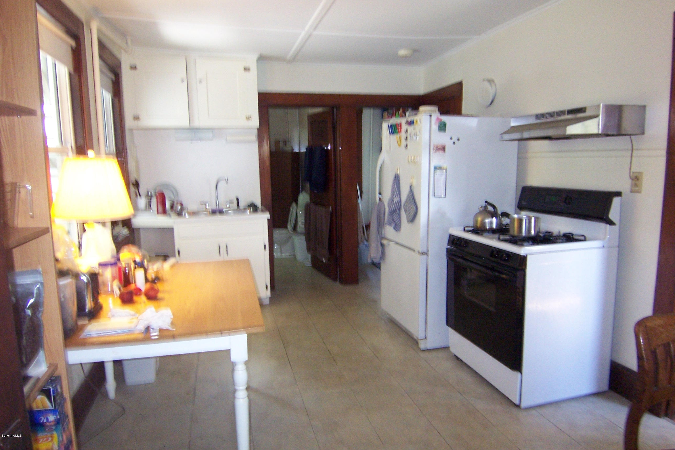495 W Road Clarksburg, MA 01247 - Photo 7 of 27 1st flr kitchen