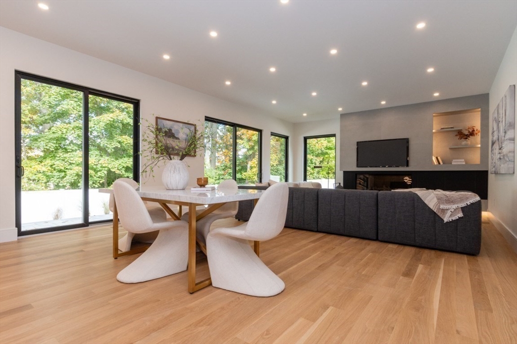 63 Drumlin Road Newton, MA 02459 - Photo 13 of 40