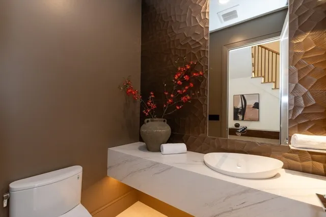 $4,580,000 | 63 Drumlin Road, Newton, MA 02459