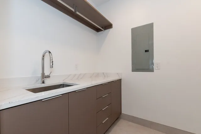 $4,580,000 | 63 Drumlin Road, Newton, MA 02459