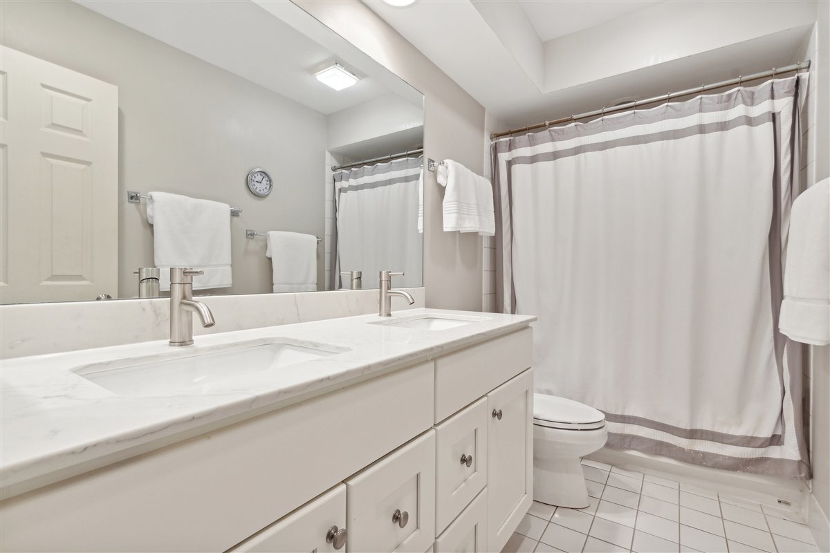 1926 Sheridan Road Buffalo Grove, IL 60089 - Photo 21 of 33