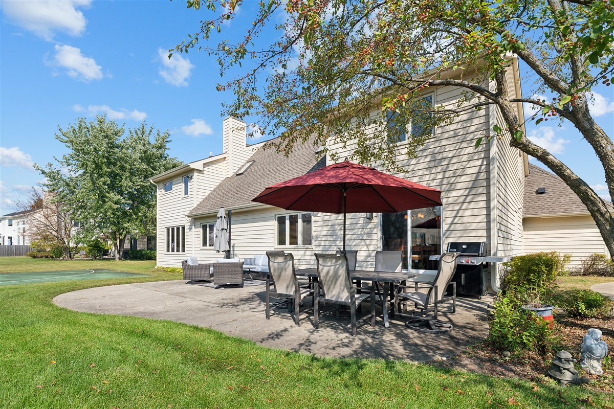 1926 Sheridan Road Buffalo Grove, IL 60089 - Photo 27 of 33