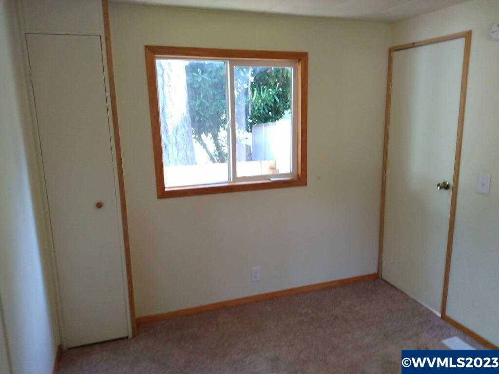27171 Clear Lake Road, Unit 22 Eugene, OR 97402 - Photo 24 of 25