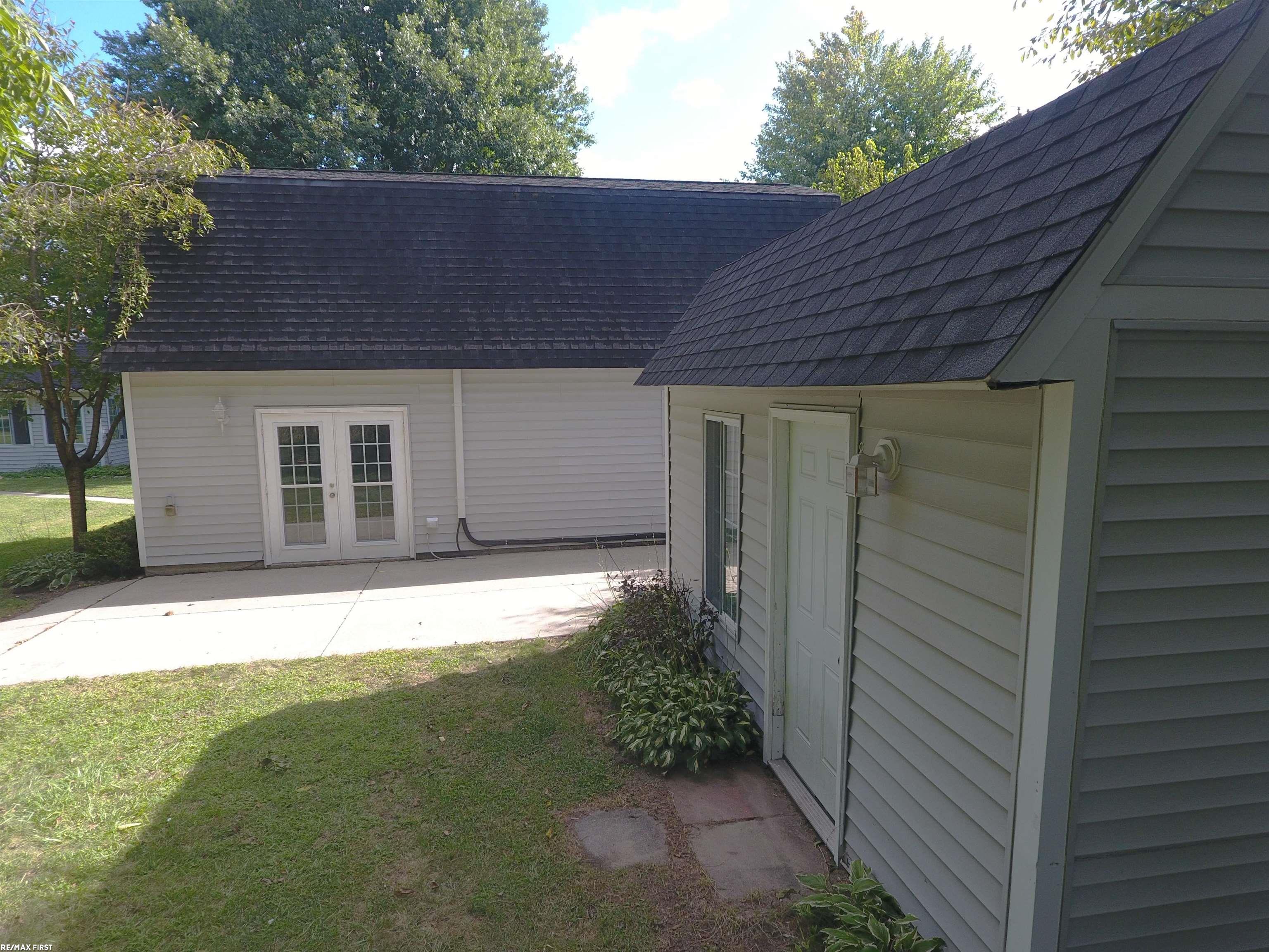 24975 Armada Ridge Road Armada, MI 48005 - Photo 59 of 73 50153079-7d994d30-f1d6-4918-9962-8676d3731142.JPG