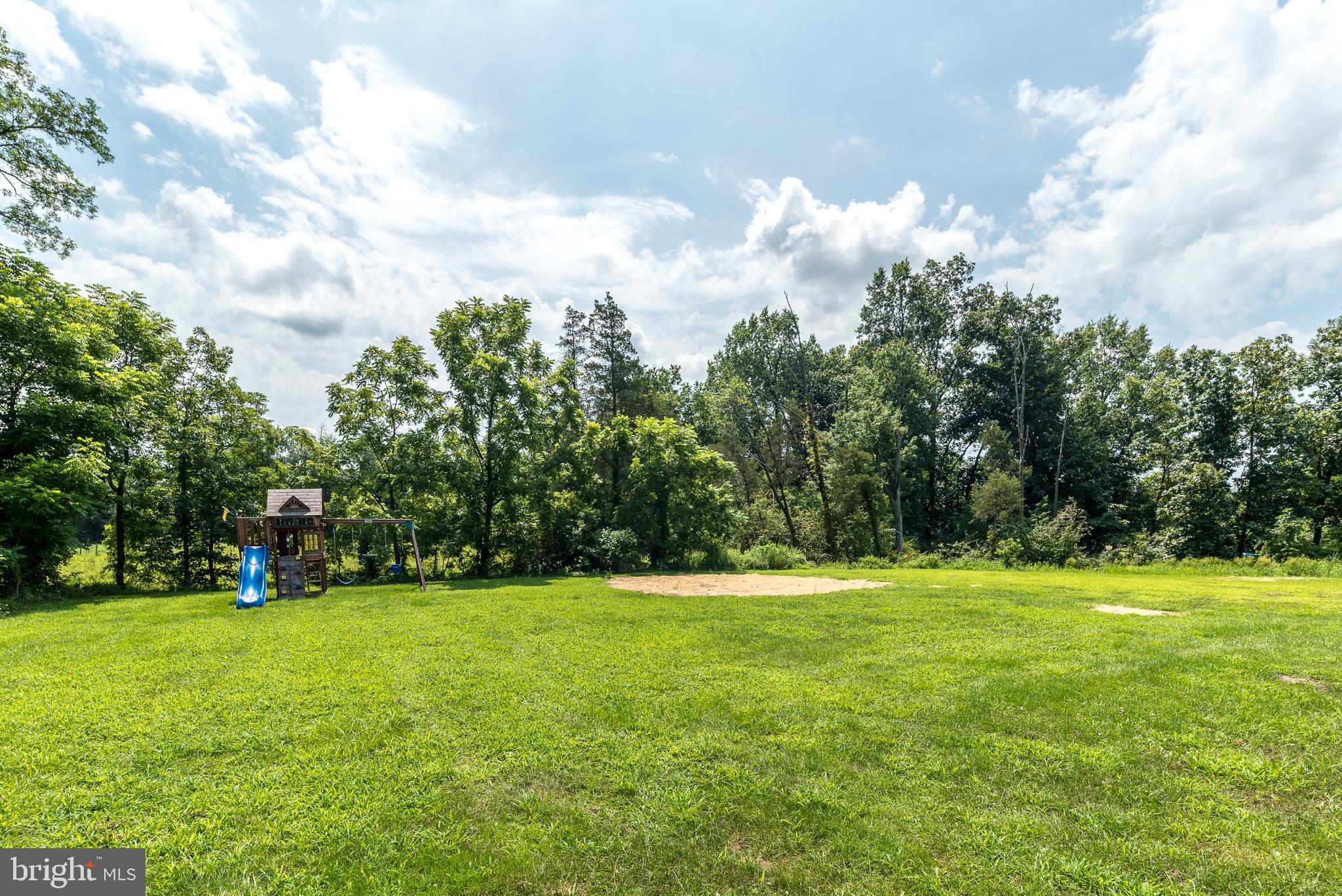 402 Layfield Road Perkiomenville, PA 18074 - Photo 48 of 54 Gallery Image 48