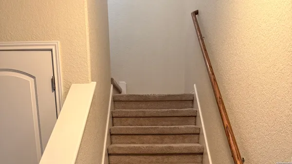 $1,900 | 5446 Sunlit Brook, San Antonio, TX 78240