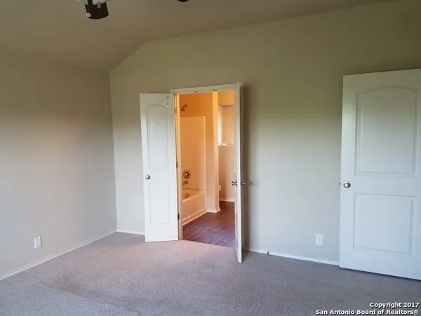 $1,900 | 5446 Sunlit Brook, San Antonio, TX 78240