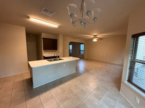 $1,900 | 5446 Sunlit Brook, San Antonio, TX 78240