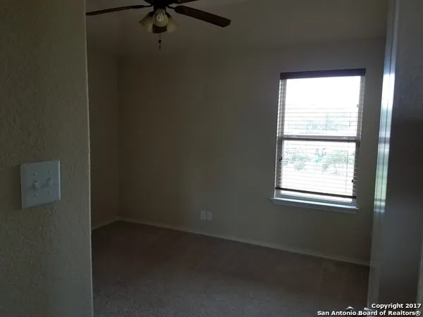 $1,900 | 5446 Sunlit Brook, San Antonio, TX 78240