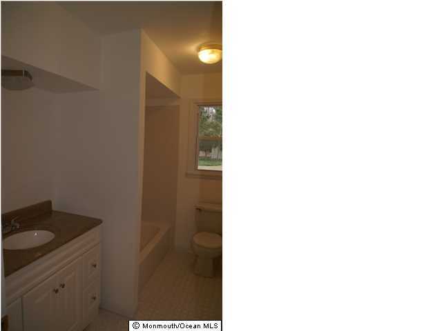 5 Ridge Road Morganville, NJ 07751 - Photo 5 of 15 Additional Photo