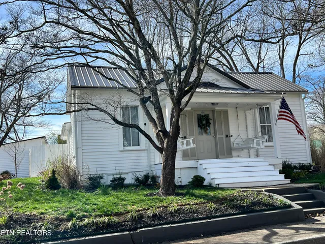 $235,900 | 501 Williams Street, Sweetwater, TN 37874