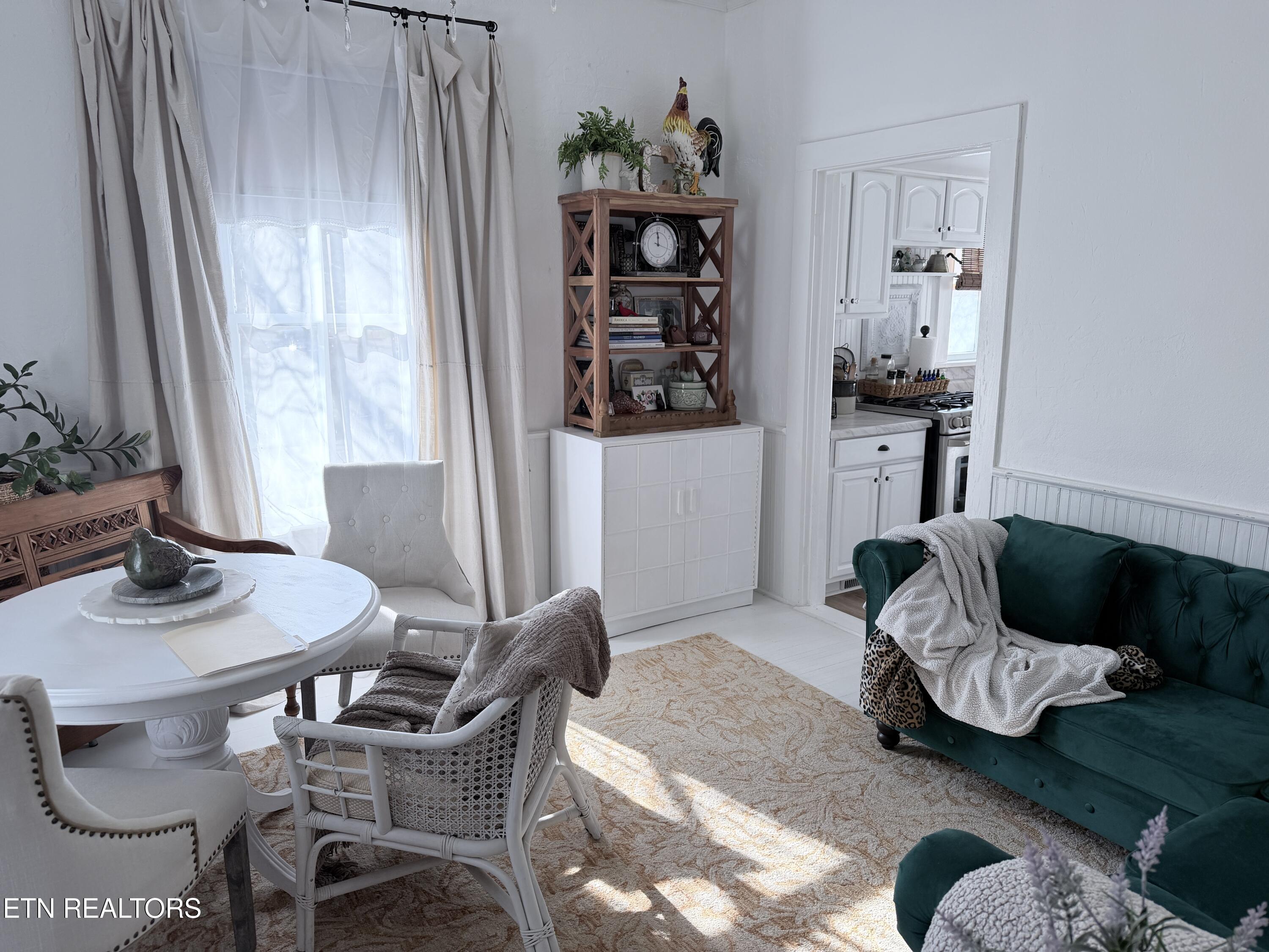 501 Williams Street Sweetwater, TN 37874 - Photo 4 of 26 IMG_0024