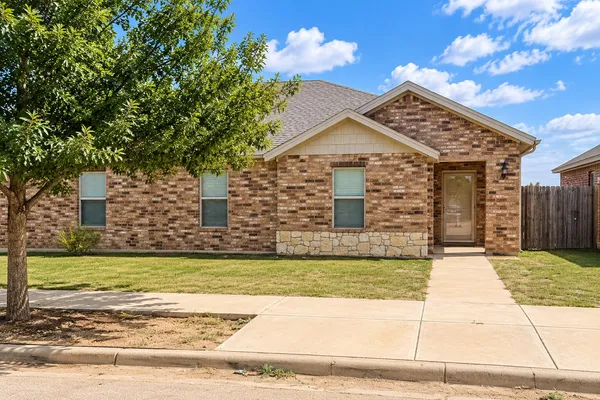 $1,550 | 3119 113th Street, Lubbock, TX 79423