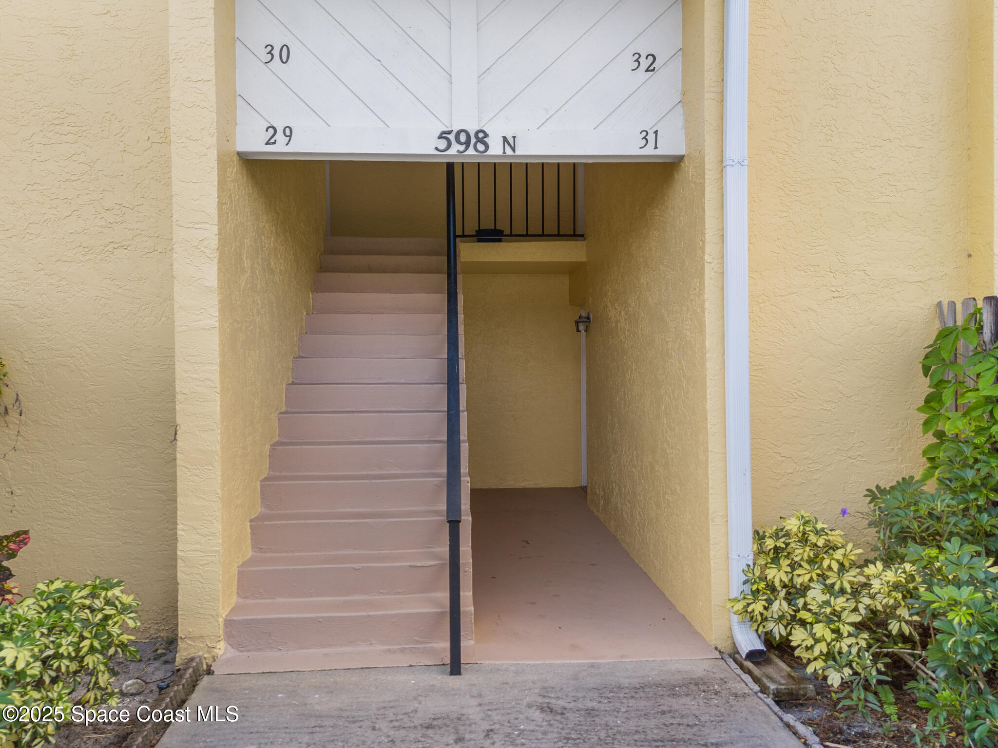 598 North Wickham Road, Unit 32 Melbourne, FL 32935 - Photo 19 of 21 Front of unit