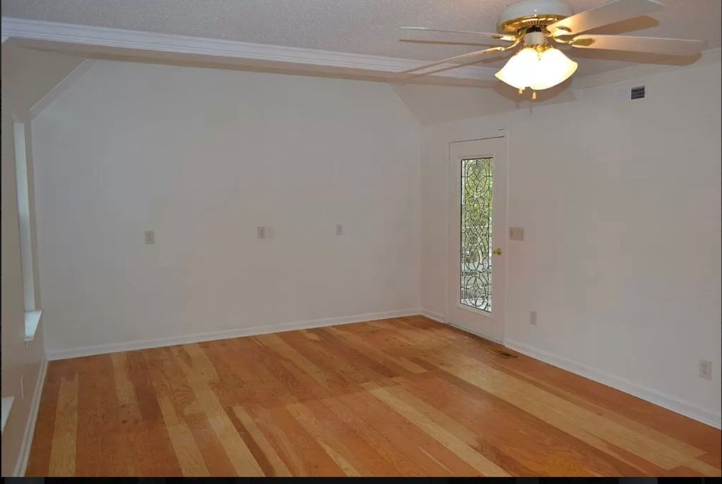 219 MacMillan Road Northeast Cleveland, TN 37323 - Photo 4 of 19 Gallery Image 4