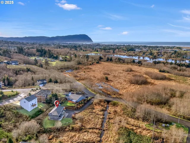 $709,000 | 2110 Thompson Fall Drive, Seaside, OR 97138