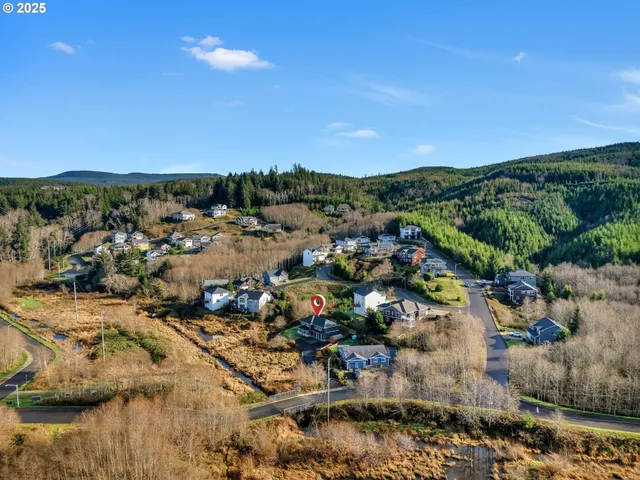 $709,000 | 2110 Thompson Fall Drive, Seaside, OR 97138