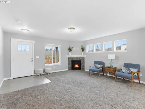 $689,000 | 2110 Thompson Fall Drive, Seaside, OR 97138