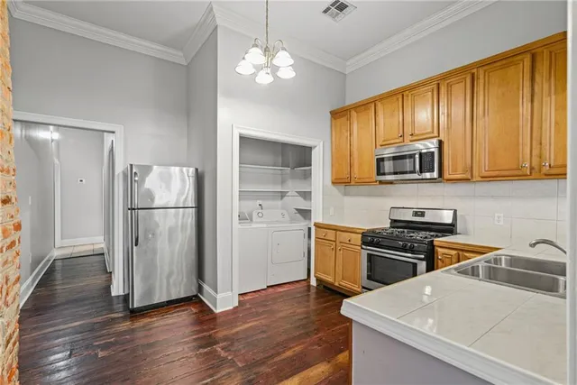 $750,000 | 432-38 Eighth Street, New Orleans, LA 70115
