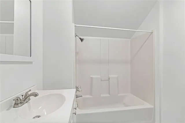 $750,000 | 432-38 Eighth Street, New Orleans, LA 70115