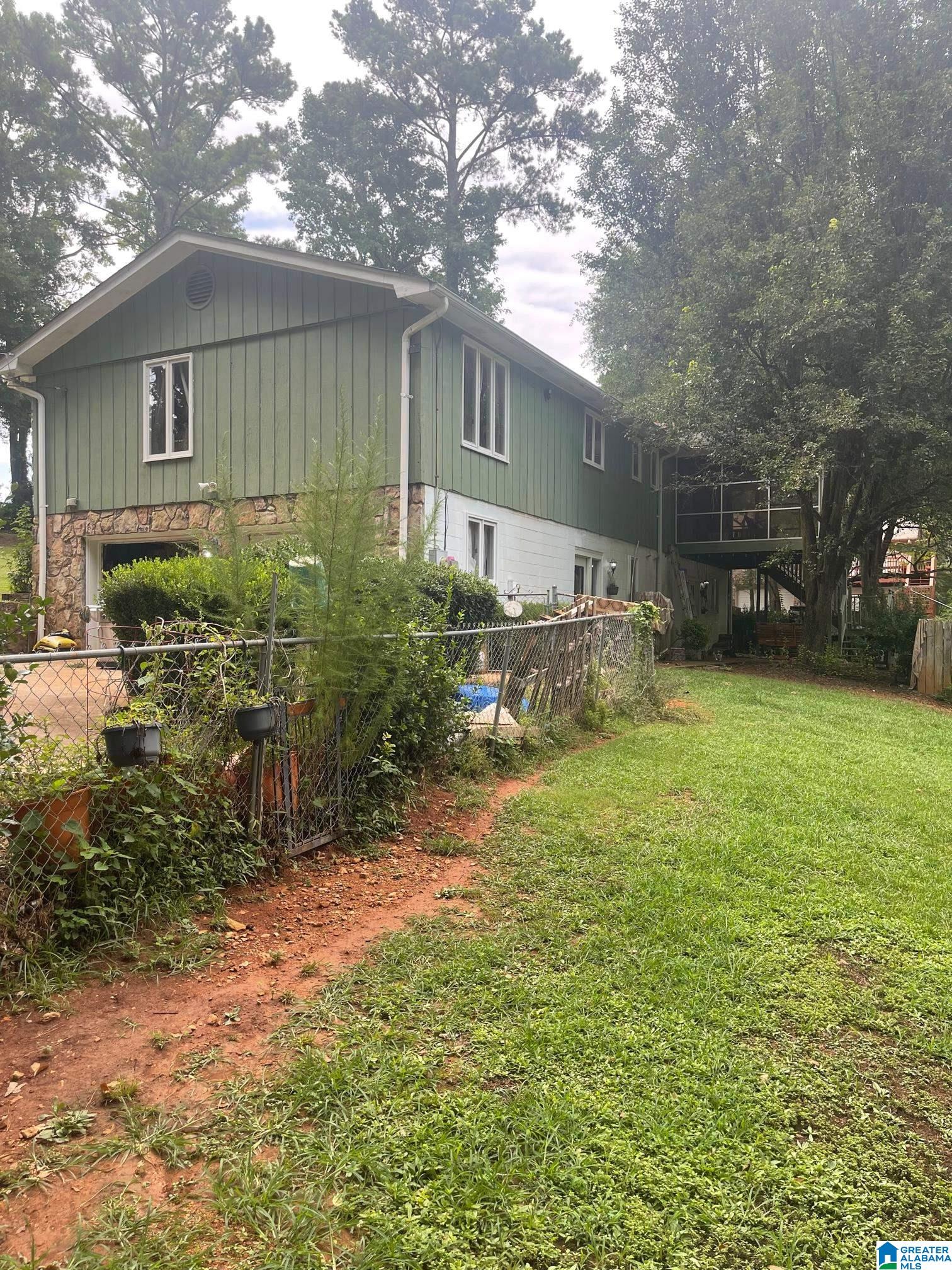 1815 Hillcrest Road Northeast Birmingham, AL 35215 - Photo 6 of 9