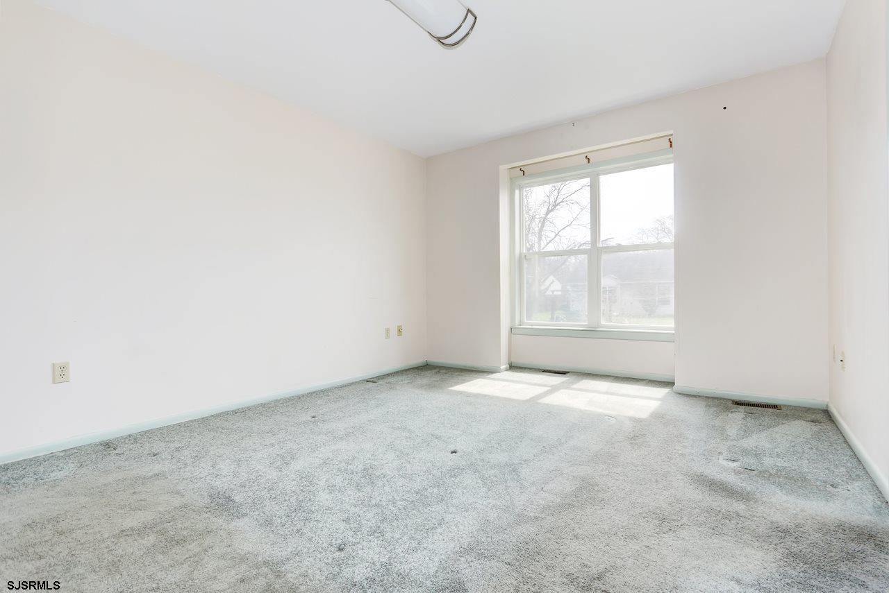730 New Maple Road Pleasantville, NJ 08232 - Photo 10 of 23 Gallery Image 10