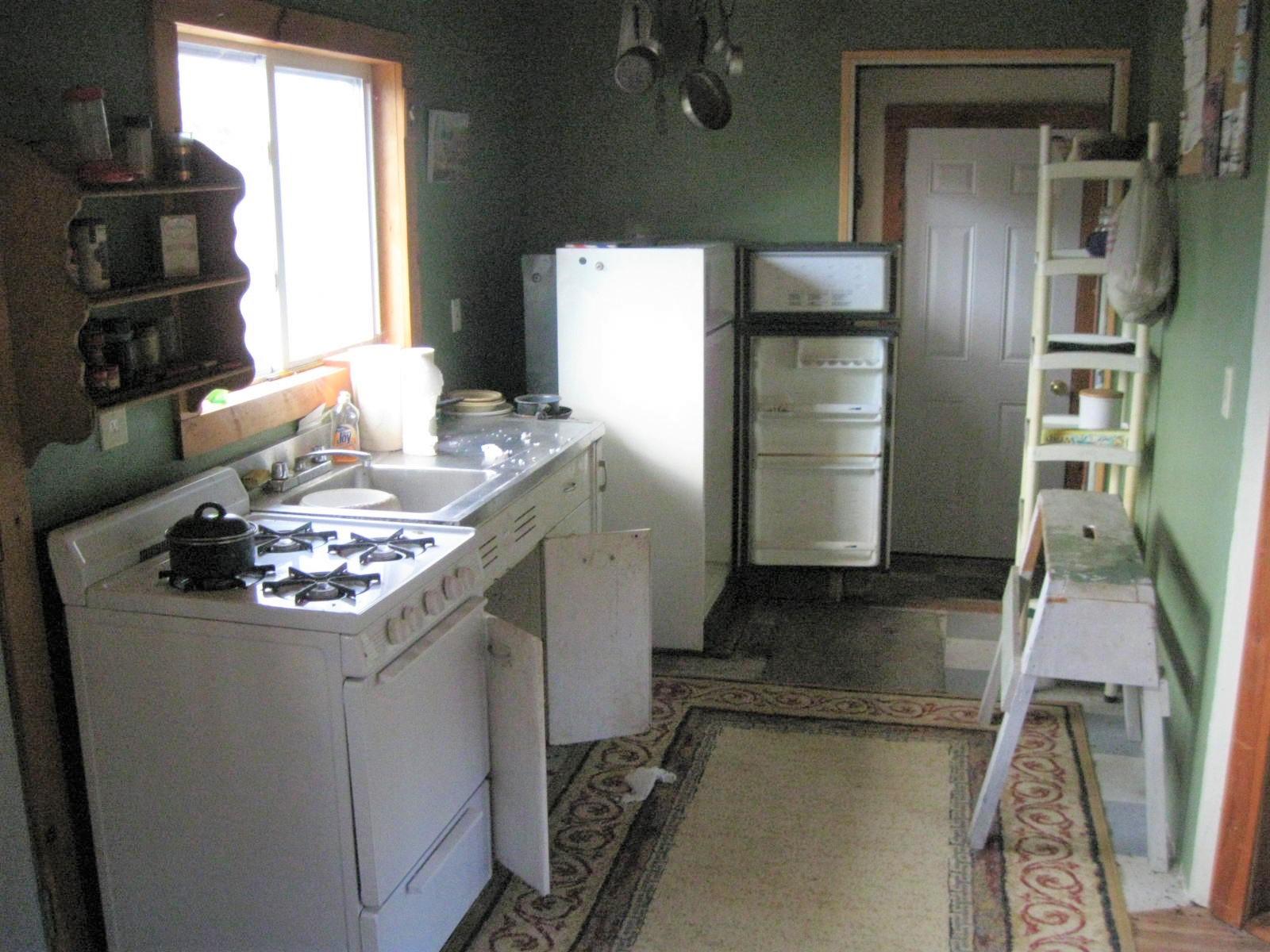 401 Wing Road North Palermo, ME 04354 - Photo 4 of 7 Kitchen