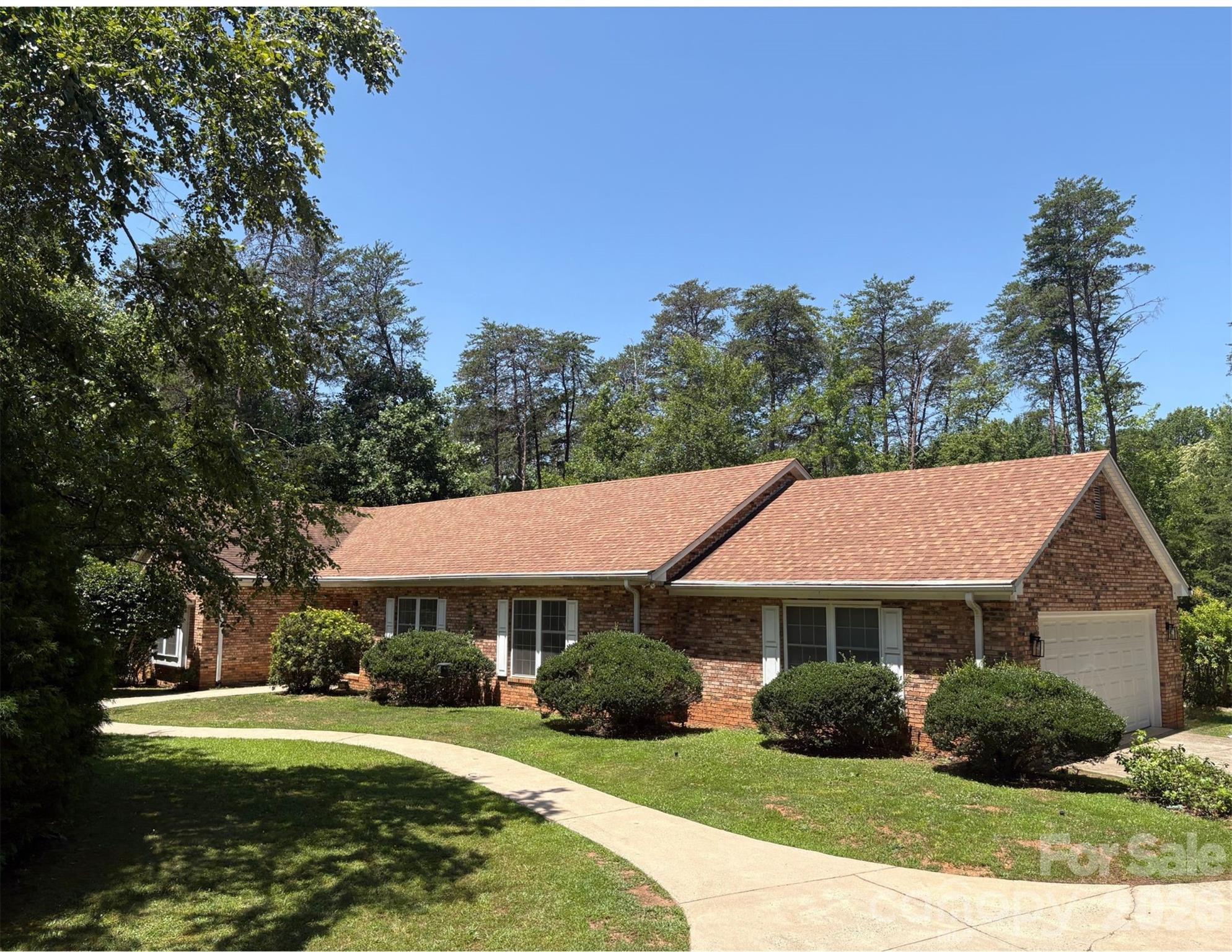 2000 Golf Course Road Columbus, NC 28722 - Photo 2 of 7