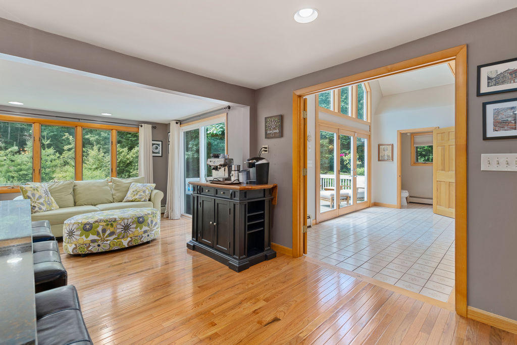 49 Brook Road Falmouth, ME 04105 - Photo 17 of 60 022_49brookrd-37