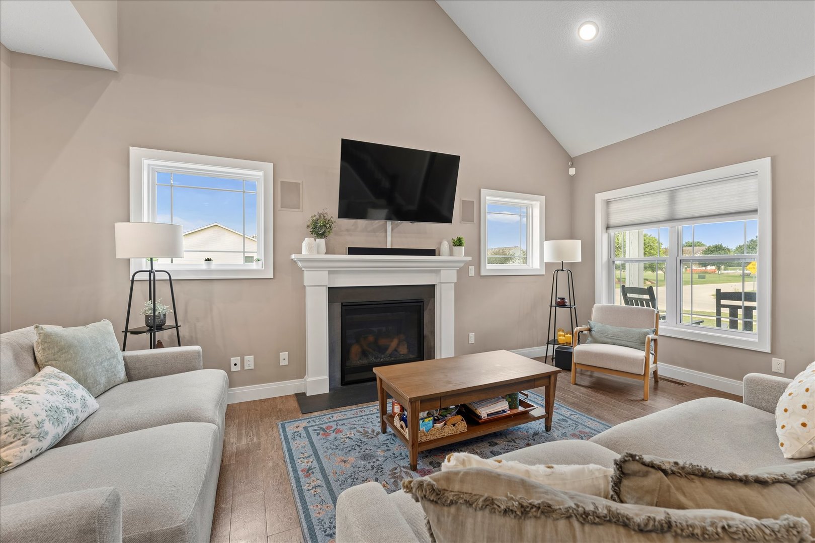 3402 Boulder Ridge Drive Champaign, IL 61822 - Photo 10 of 45 Gallery Image 10