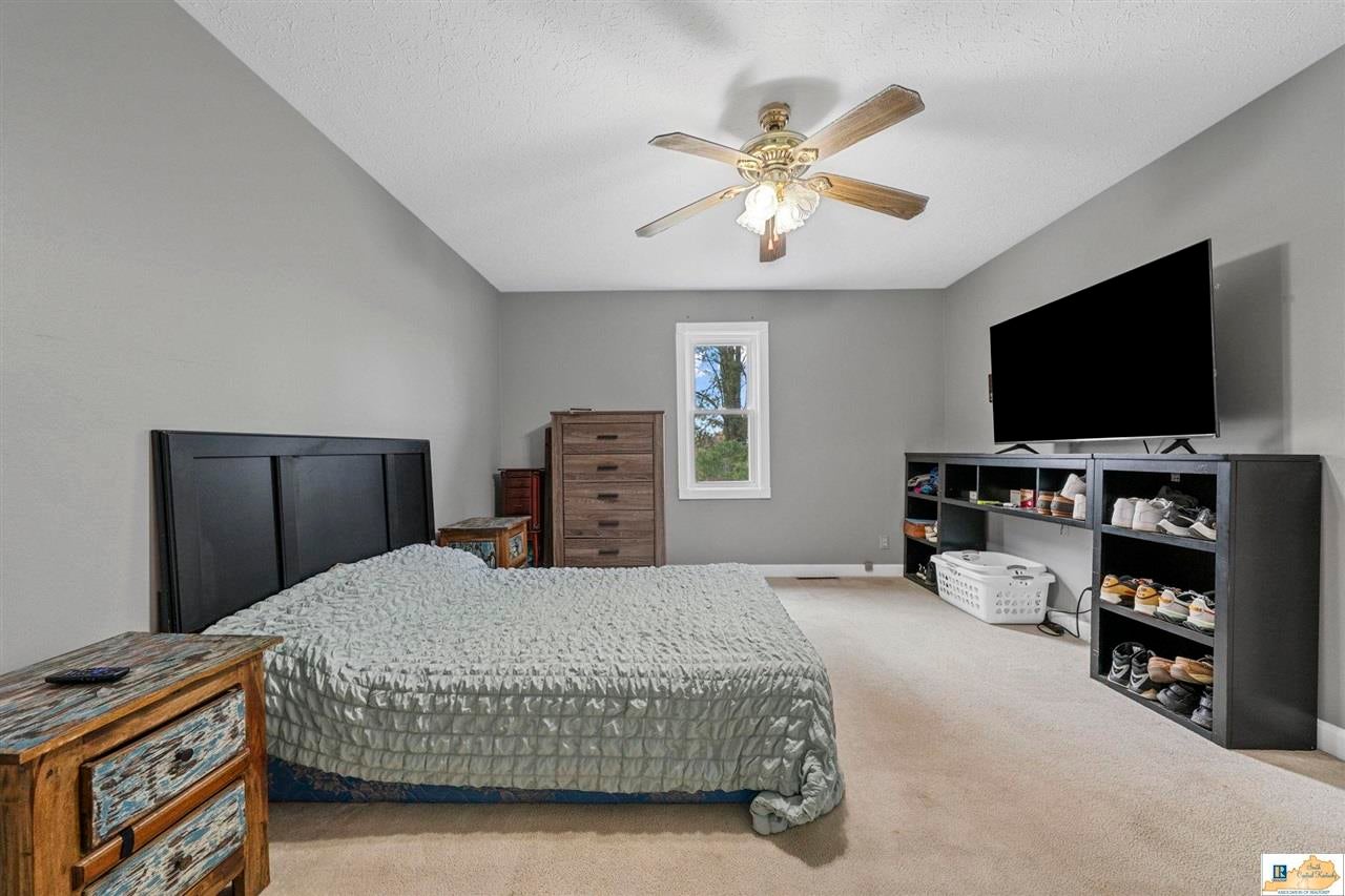 9077 Finney Road Glasgow, KY 42141 - Photo 10 of 36 Gallery Image 10