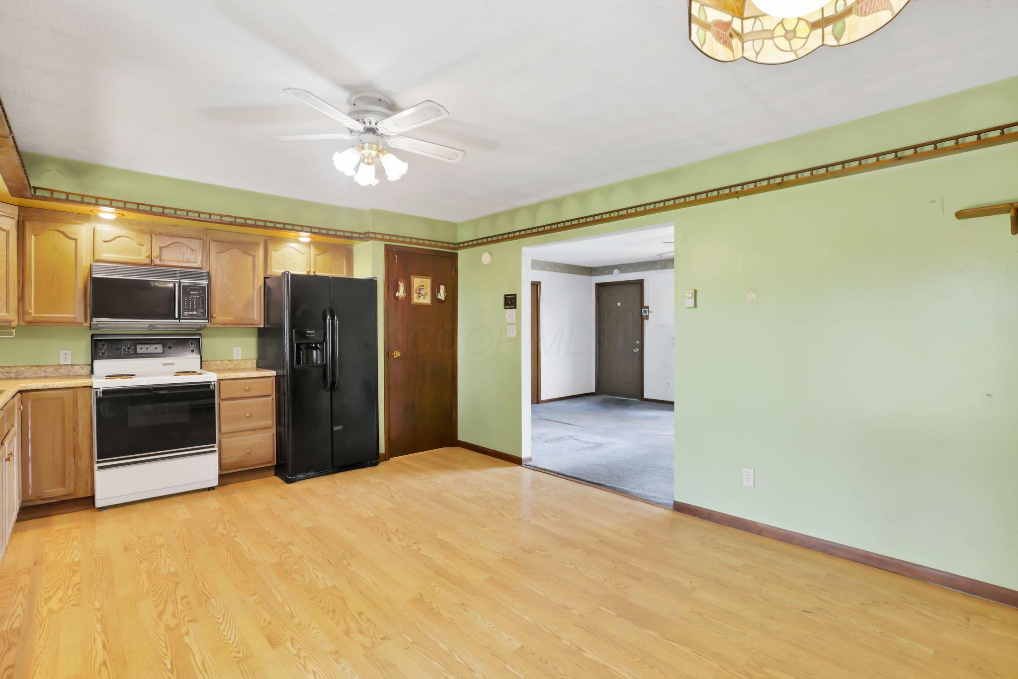 2024 Owens Road West Marion, OH 43302 - Photo 10 of 39 11-web-or-mls-4E7A4439