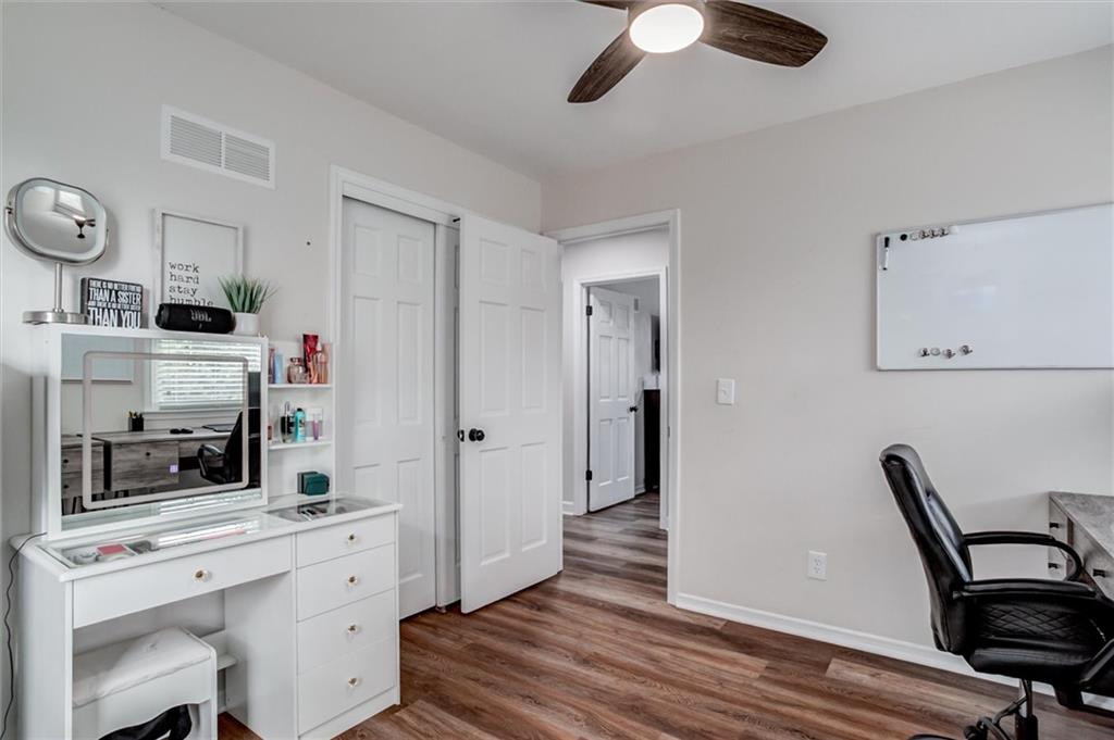 23210 Old Cyclone School Road Lee's Summit, MO 64064 - Photo 16 of 40