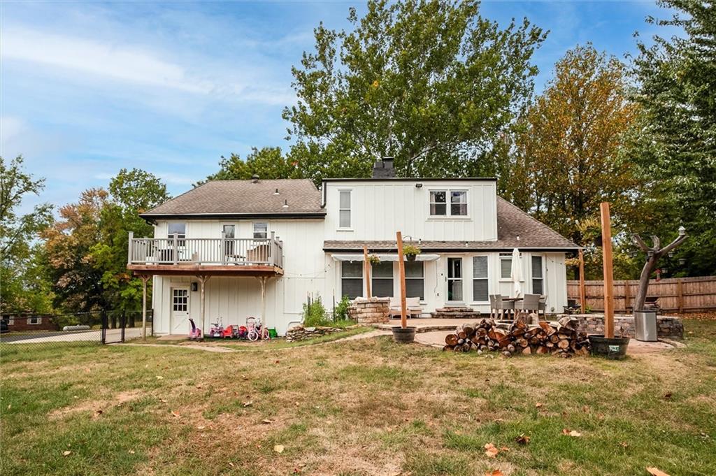 23210 Old Cyclone School Road Lee's Summit, MO 64064 - Photo 24 of 40