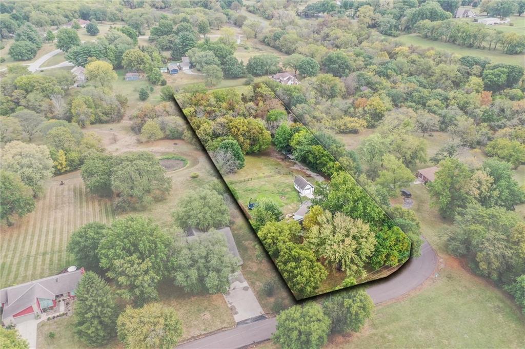 23210 Old Cyclone School Road Lee's Summit, MO 64064 - Photo 31 of 40