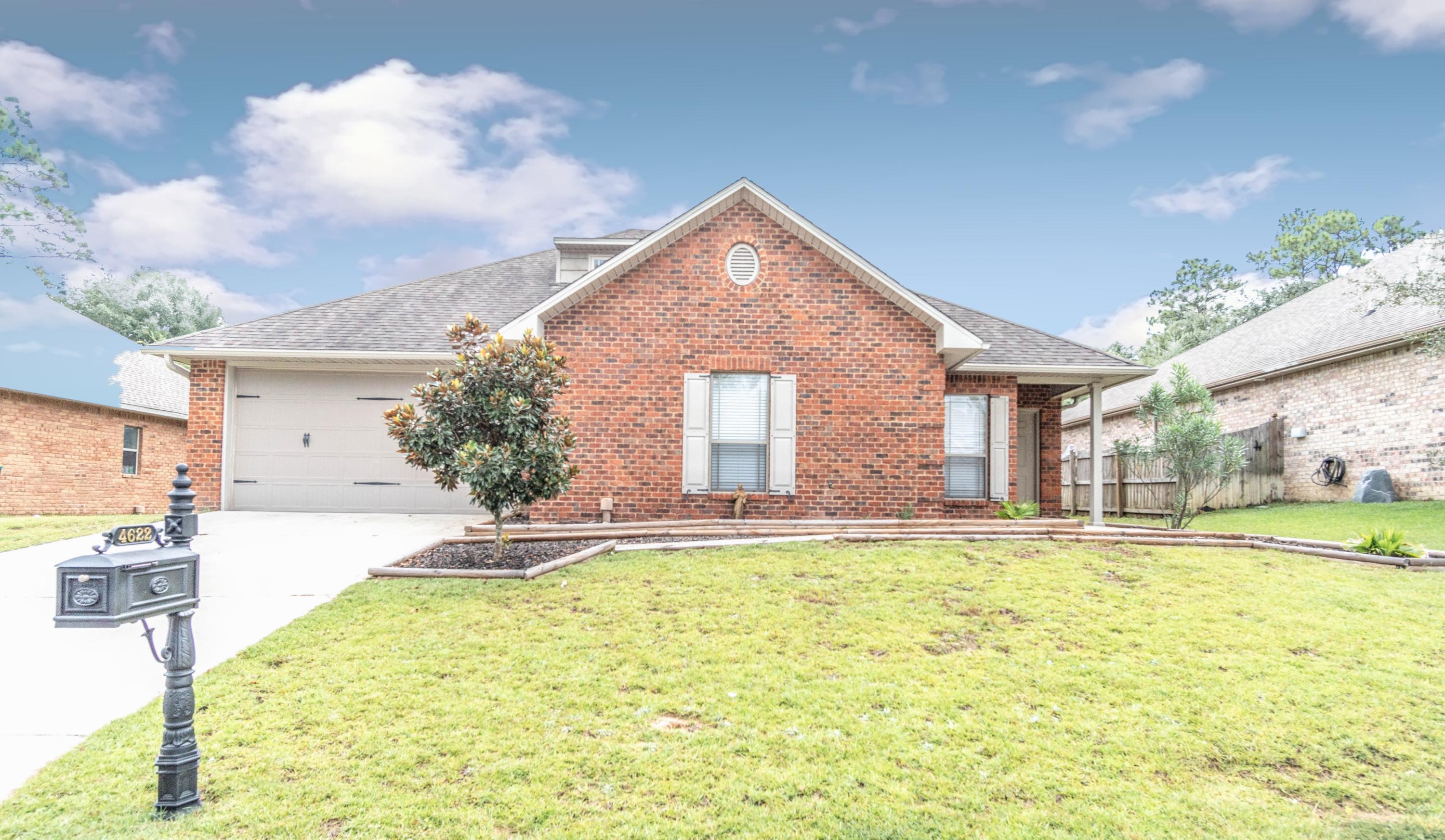 4622 Hermosa Road Crestview, FL 32539 - Photo 1 of 32