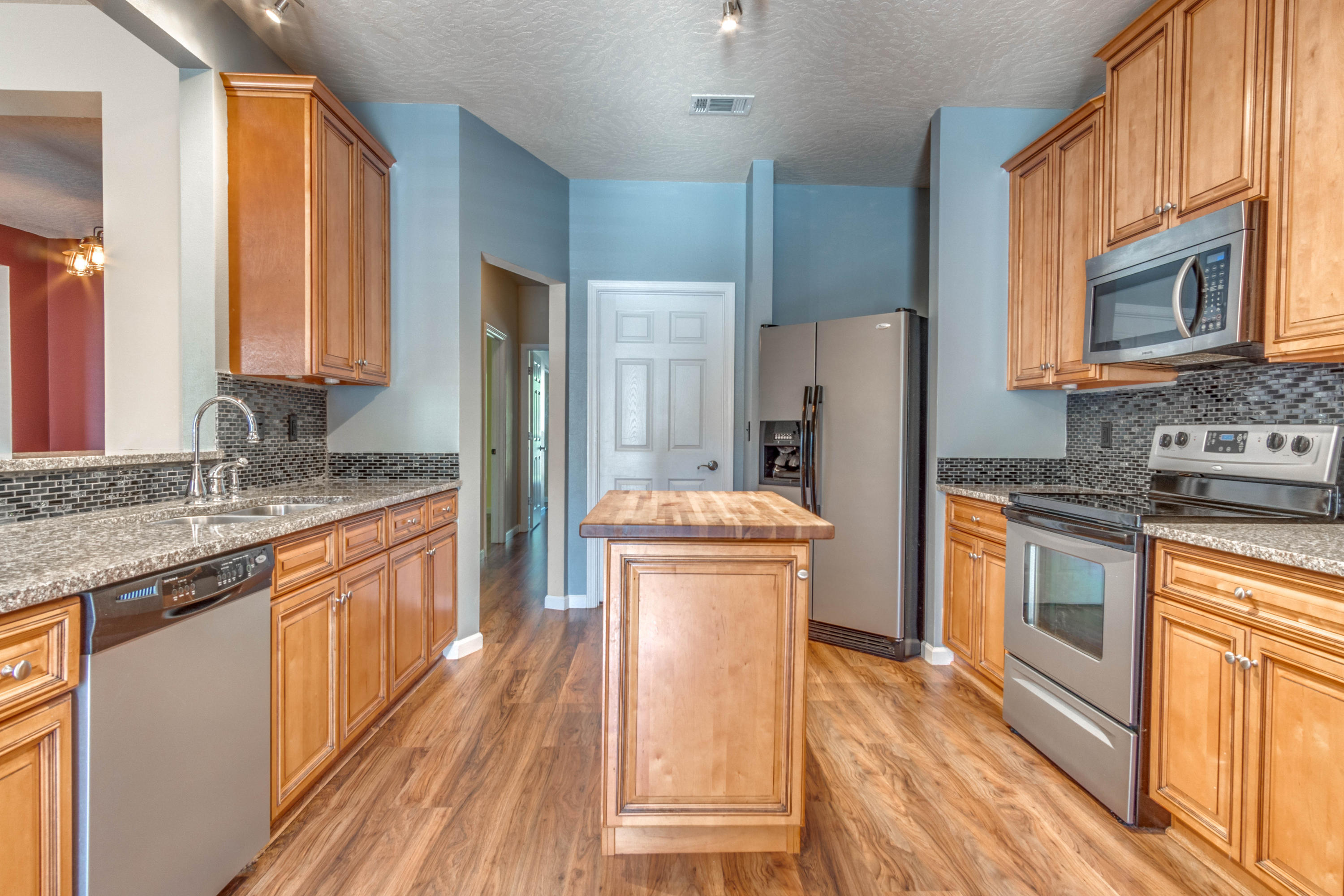 4622 Hermosa Road Crestview, FL 32539 - Photo 12 of 32
