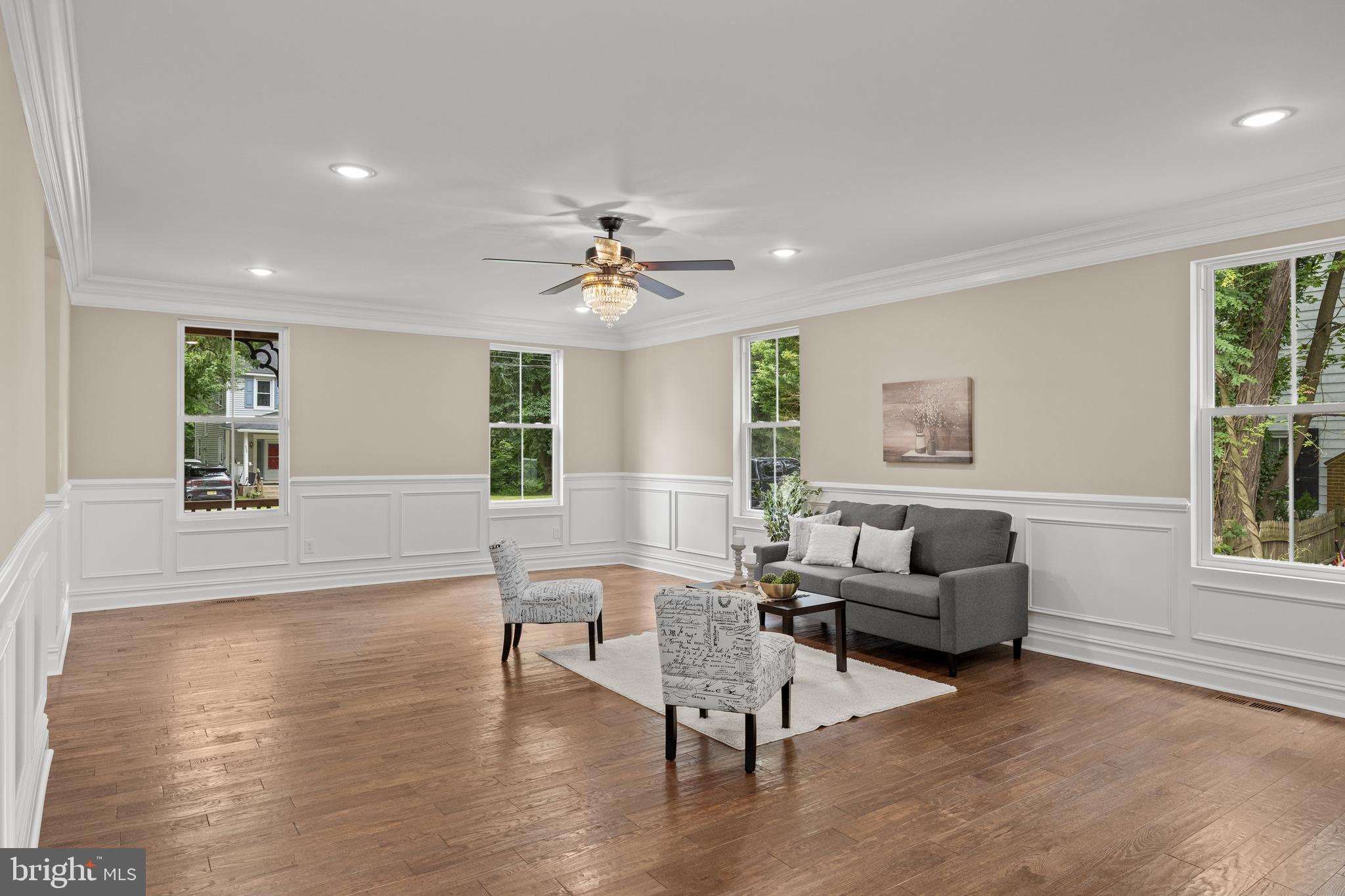 427 Garden Street Mount Holly, NJ 08060 - Photo 11 of 56