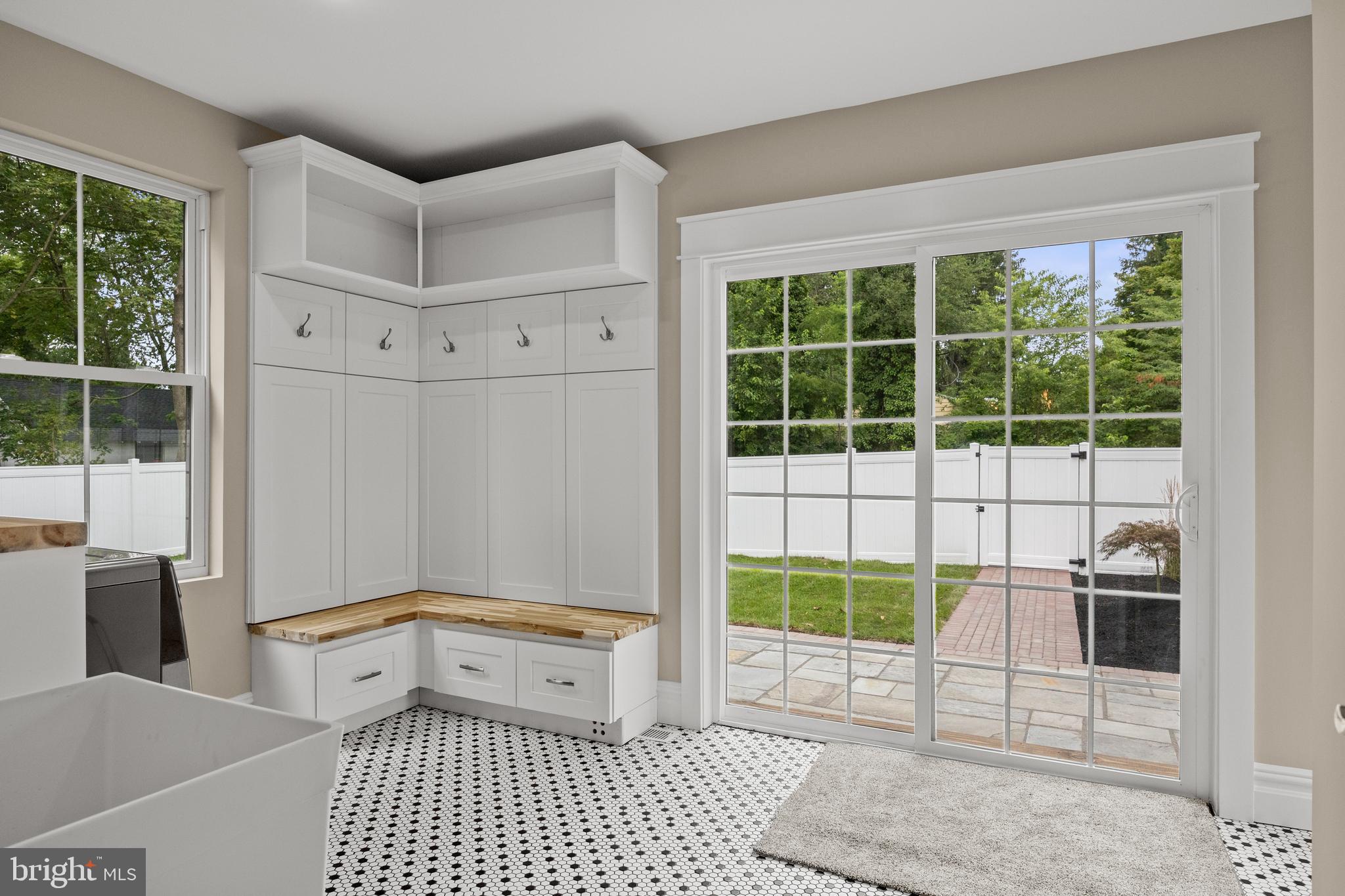 427 Garden Street Mount Holly, NJ 08060 - Photo 19 of 56 Stunning Mudroom