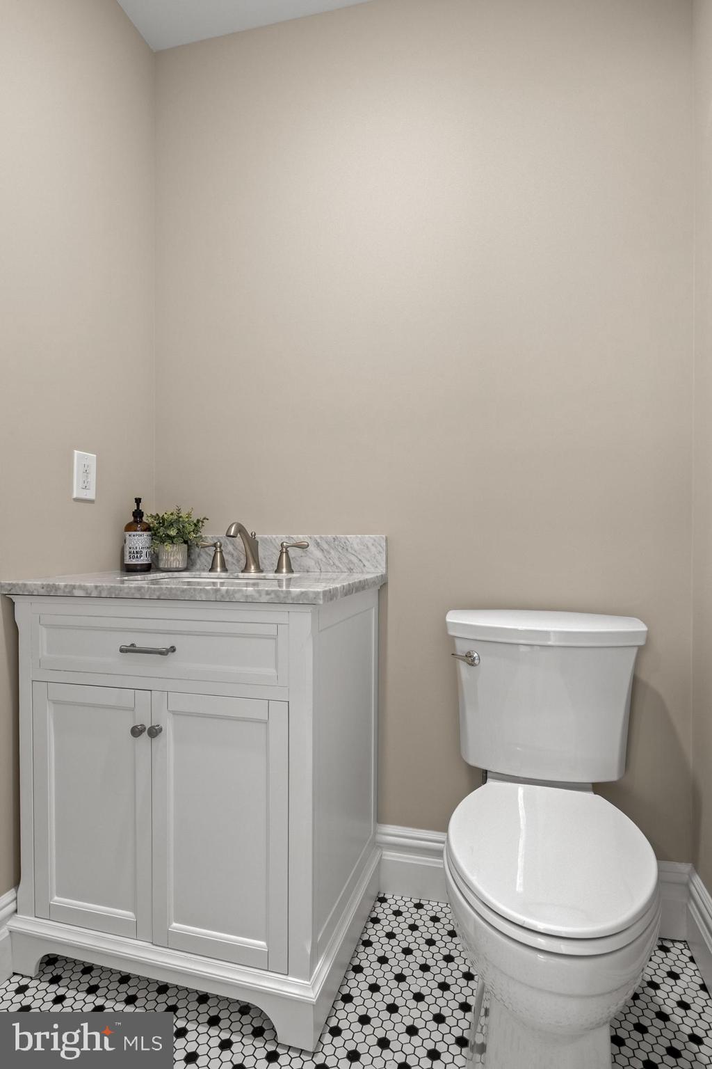 427 Garden Street Mount Holly, NJ 08060 - Photo 21 of 56 1st Floor 1/2 Bath
