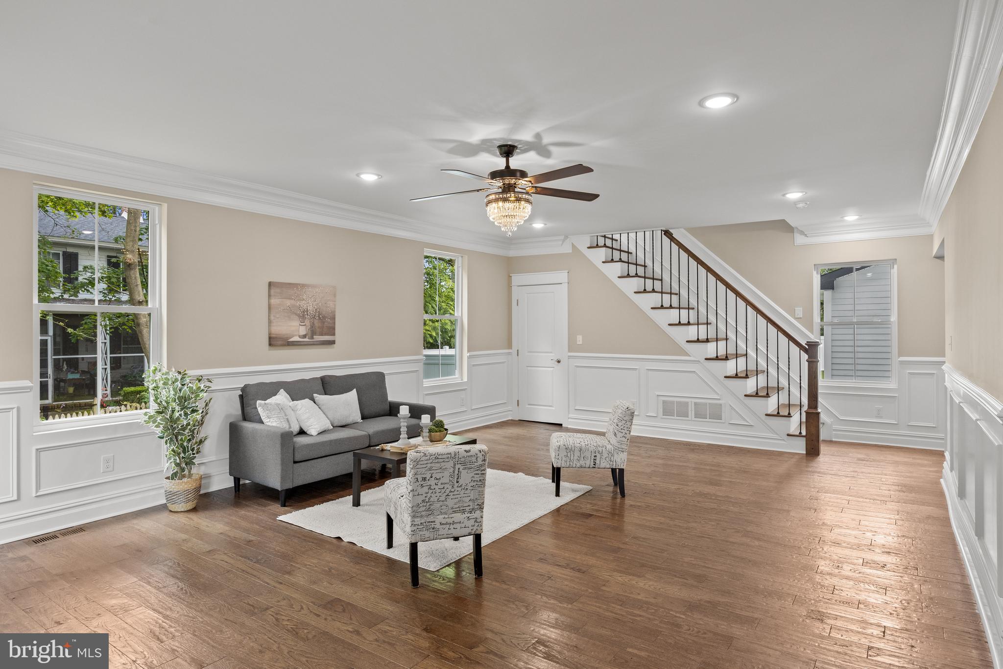 427 Garden Street Mount Holly, NJ 08060 - Photo 9 of 56 Formal Living Room