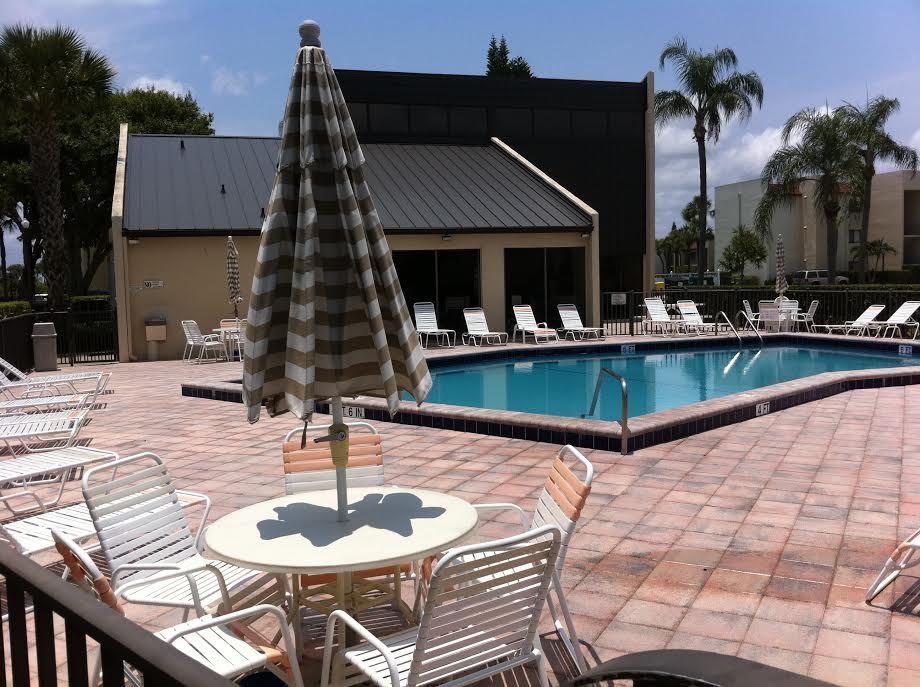 1605 Highway 1, Unit V4206 Jupiter, FL 33477 - Photo 16 of 22 002.JPG