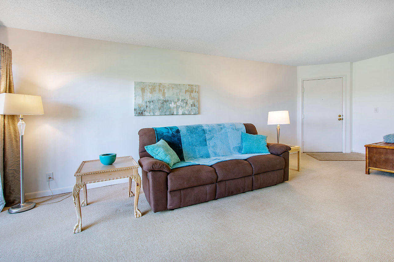 1605 Highway 1, Unit V4206 Jupiter, FL 33477 - Photo 3 of 22 028-1605SUSHwy1-Jupiter-FL-small