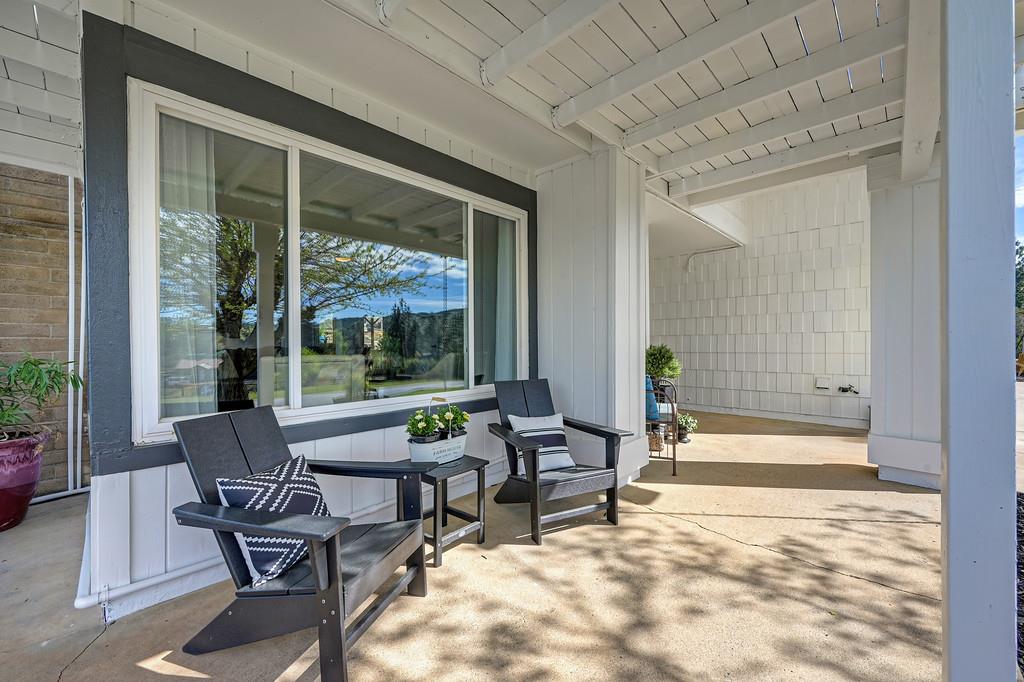 1981 Sweet Valley Road El Dorado Hills, CA 95762 - Photo 16 of 96