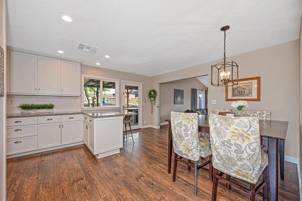 1981 Sweet Valley Road El Dorado Hills, CA 95762 - Photo 22 of 96