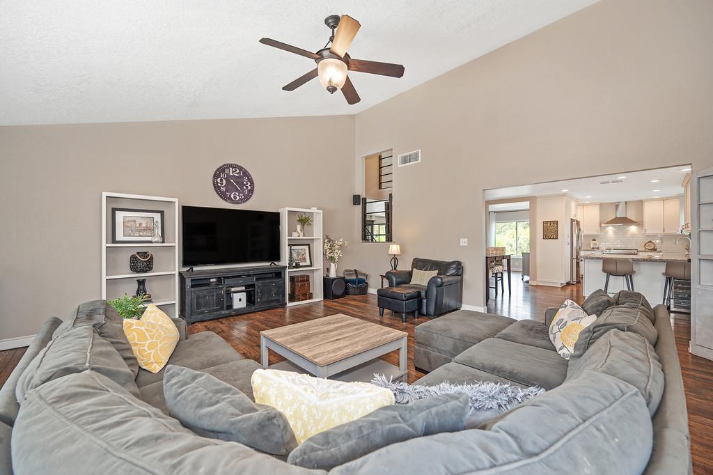 1981 Sweet Valley Road El Dorado Hills, CA 95762 - Photo 34 of 96