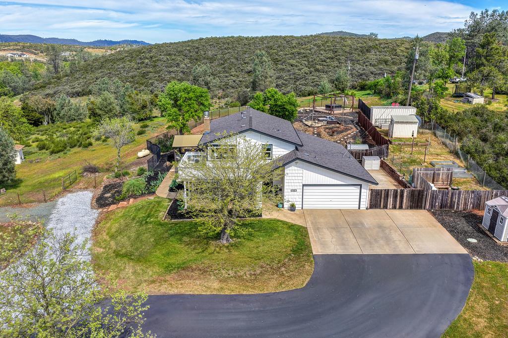 1981 Sweet Valley Road El Dorado Hills, CA 95762 - Photo 8 of 96