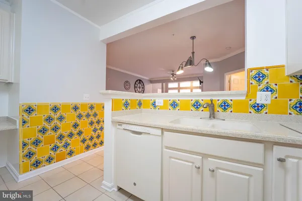 $329,000 | 13216 Fox Bow Drive, Unit 405, Upper Marlboro, MD 20774