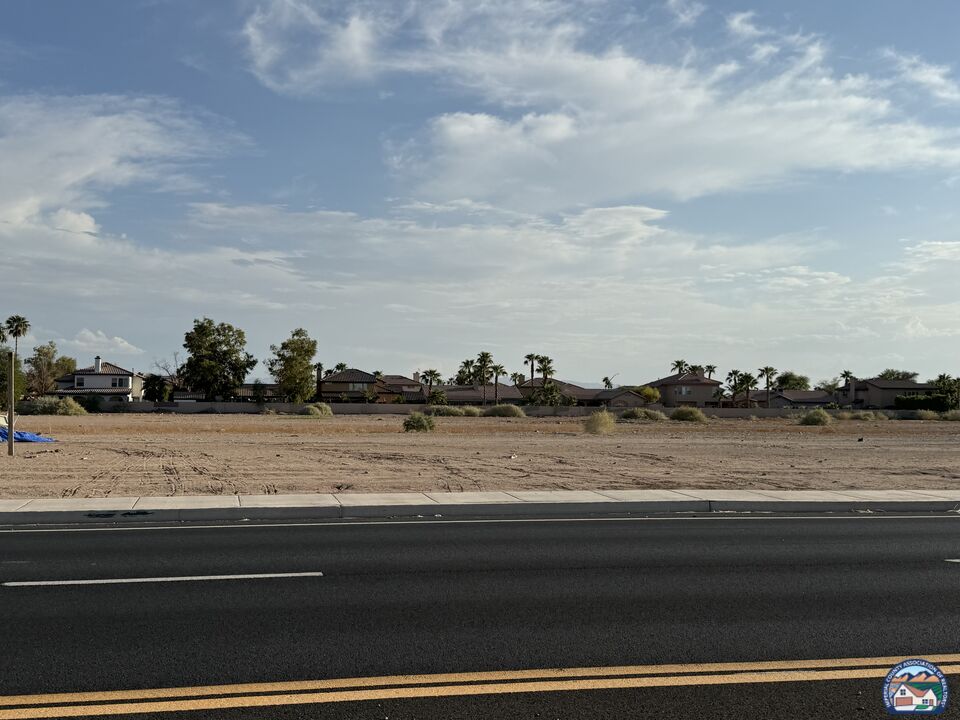 1000 East Cole Road Calexico, CA 92231 - Photo 6 of 10 Gallery Image 6