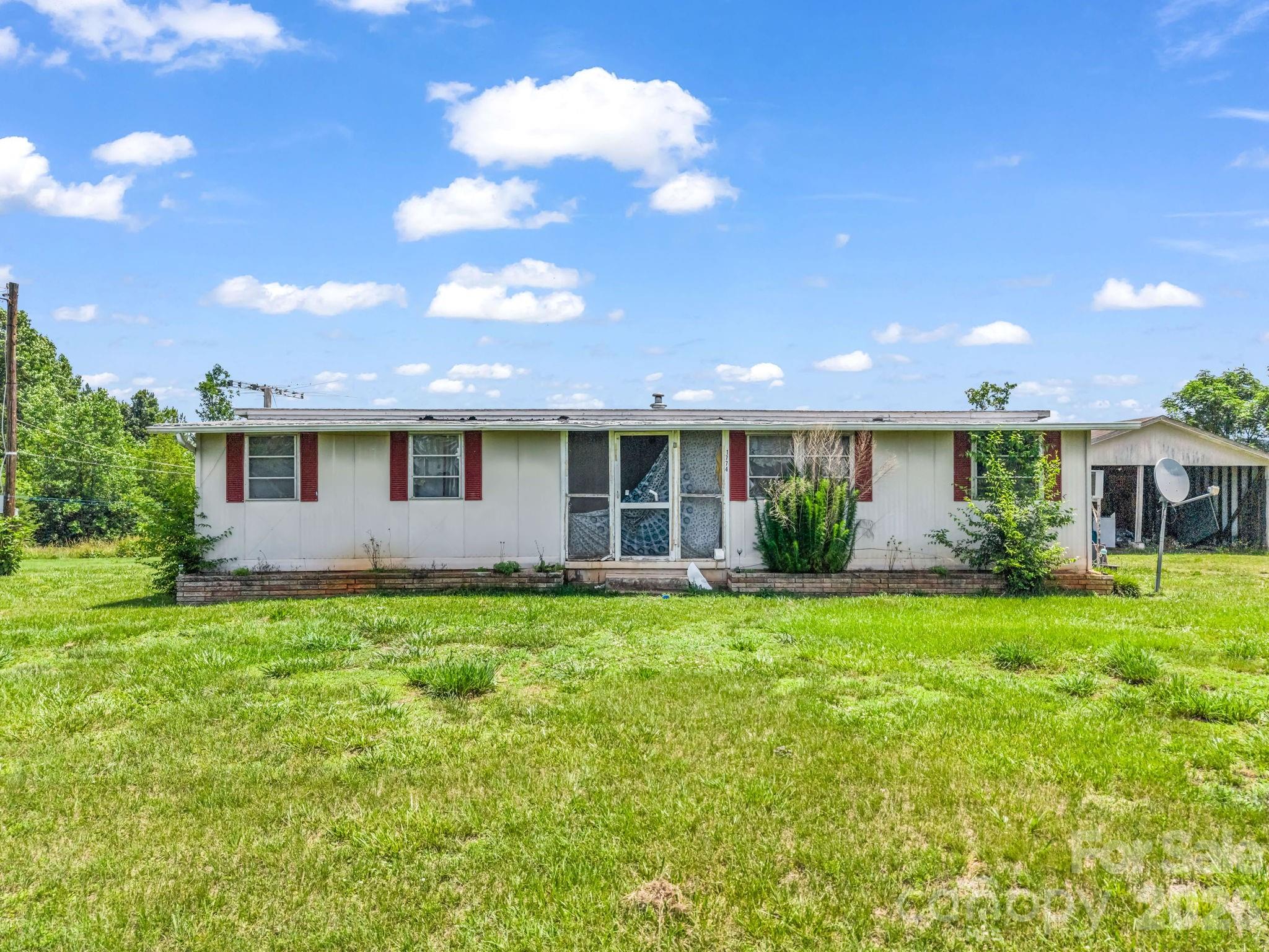 1740 Baber Road Rutherfordton, NC 28139 - Photo 4 of 16